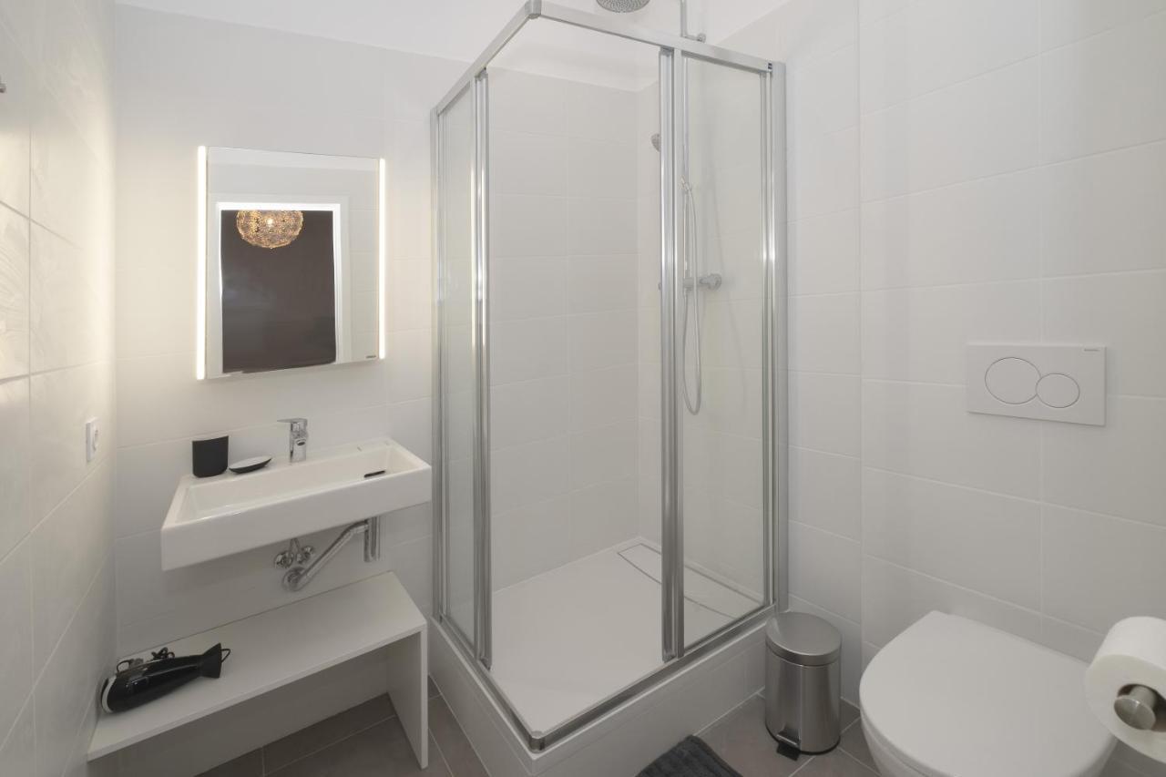 Design Suites - Vieux Port Marselha Exterior foto